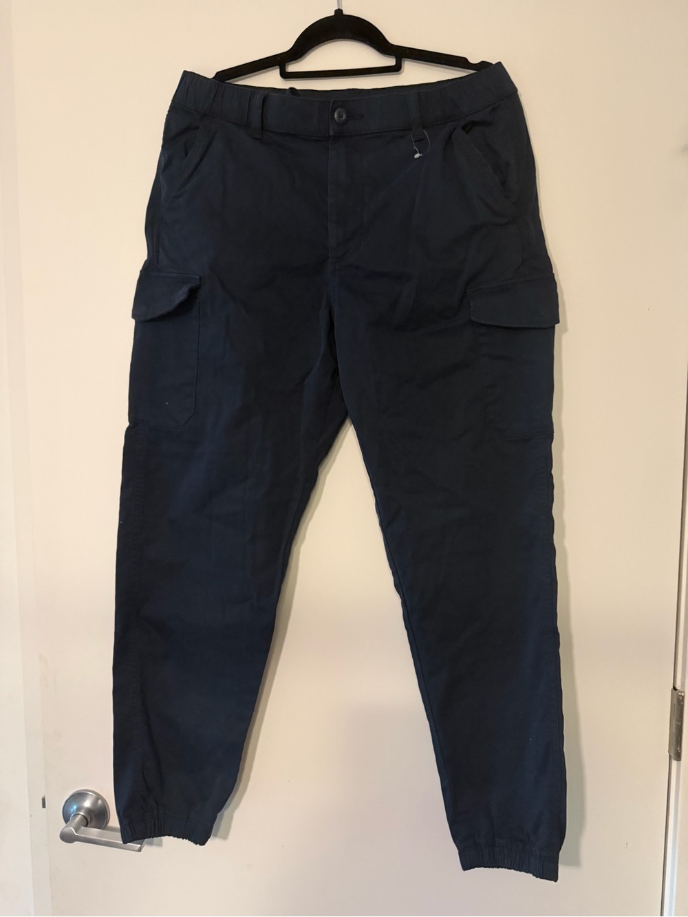 Uniqlo Men's Cargo Jogger Pants - Navy - Picture 1 of 4